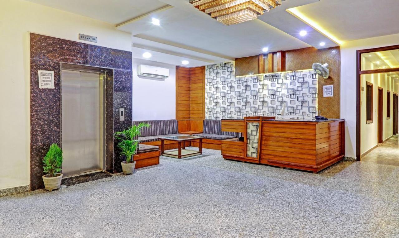Hotel G B Palace Agra  Exterior foto